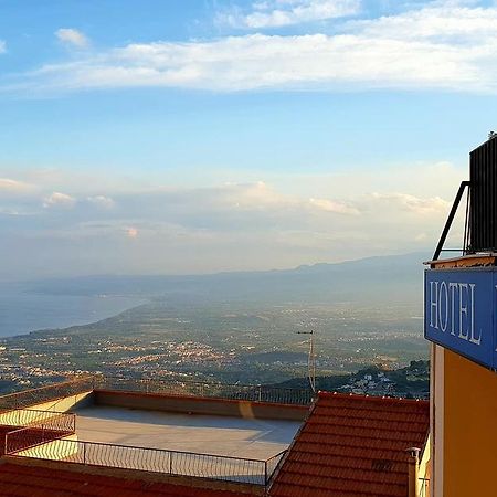 Hotel Panorama Di Sicilia Castelmola Extérieur photo
