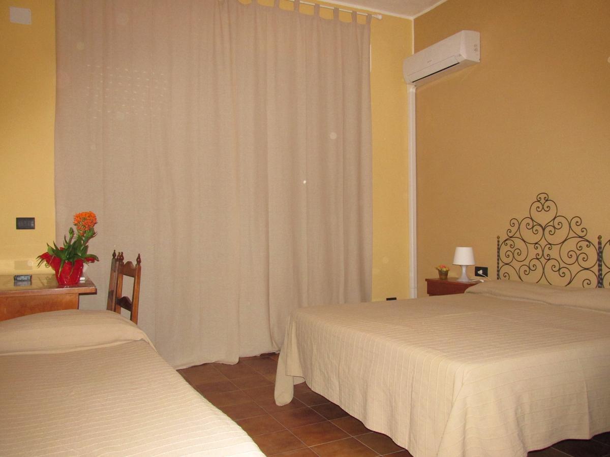 Hotel Panorama Di Sicilia Castelmola Extérieur photo