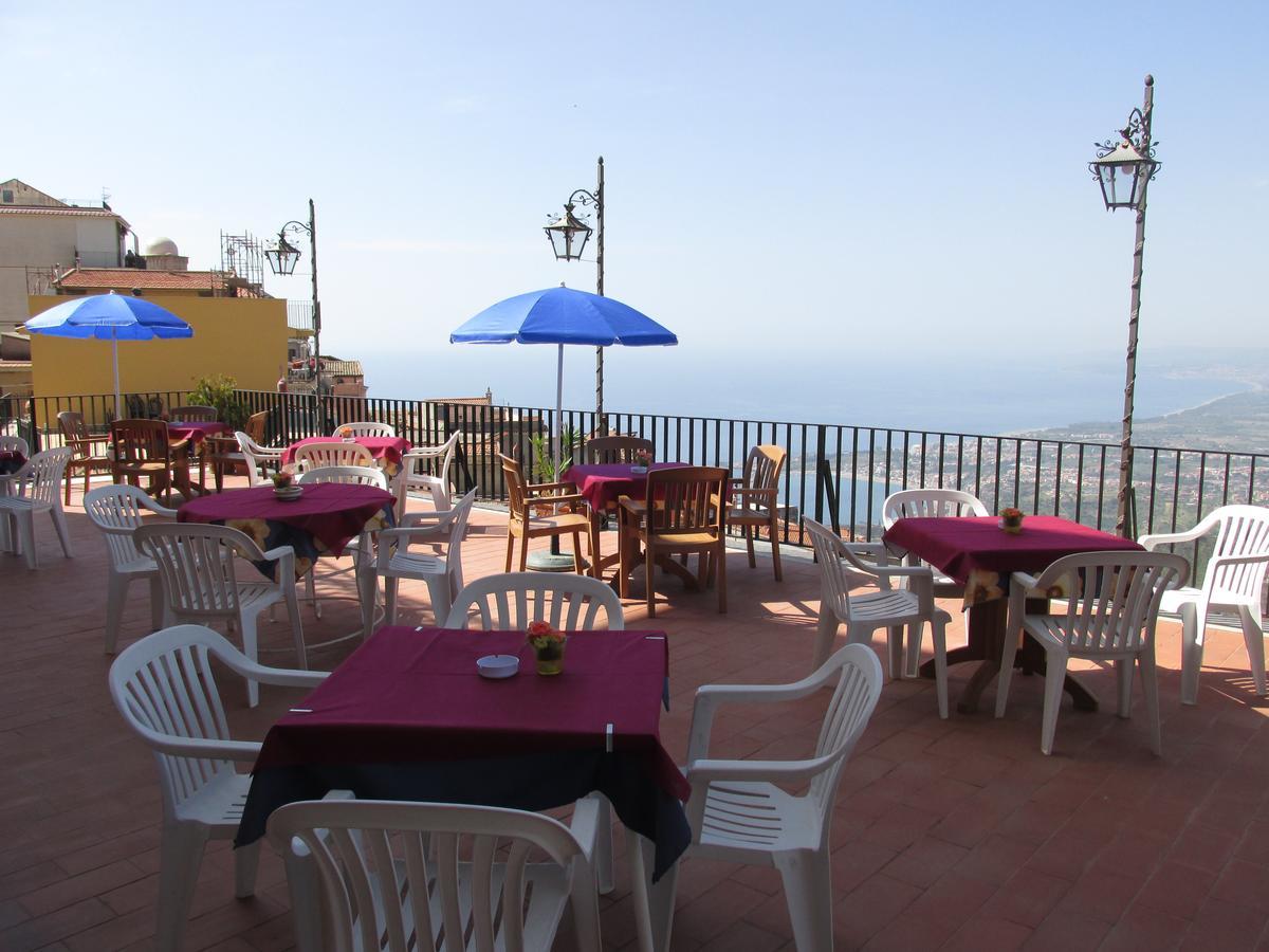 Hotel Panorama Di Sicilia Castelmola Extérieur photo